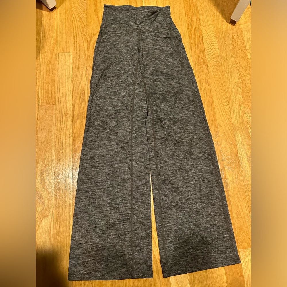 Athleta leggings
